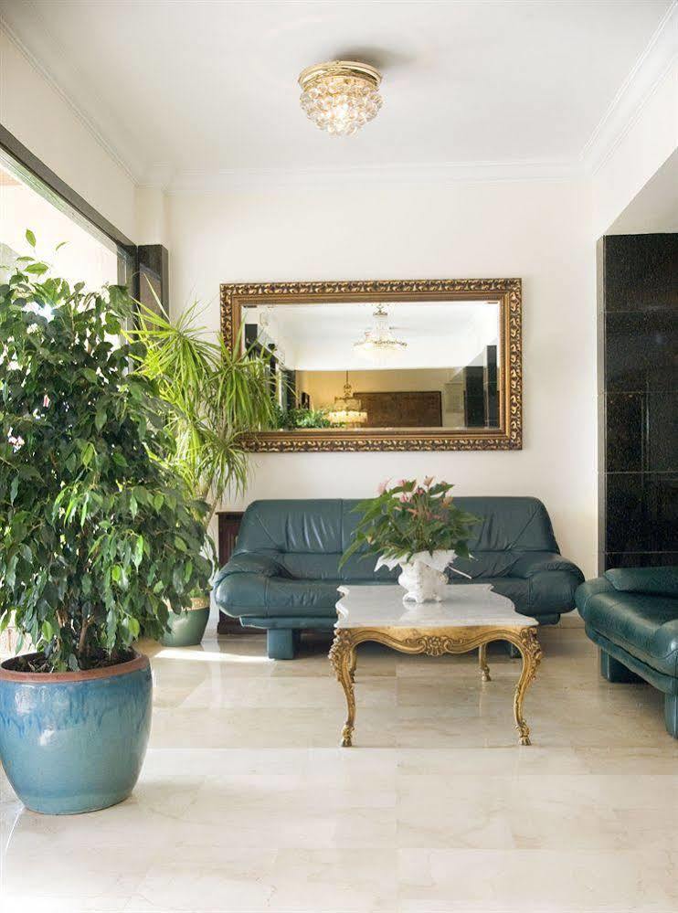 La Santa Maria 3*